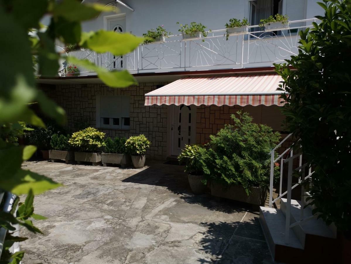 Apartment Dino Нови-Винодолски Экстерьер фото